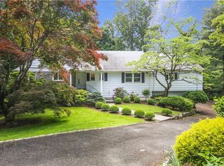 4 Century Ridge Rd, Purchase, NY 10577