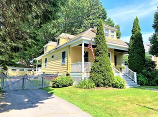 45 Wordsworth St, Portland, ME 04103