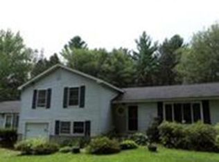 37 Church Rd, Huntington, MA 01050