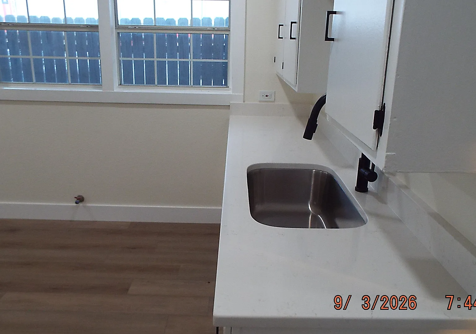 3 bed, 1167 sqft, $2,200 — Photo 2