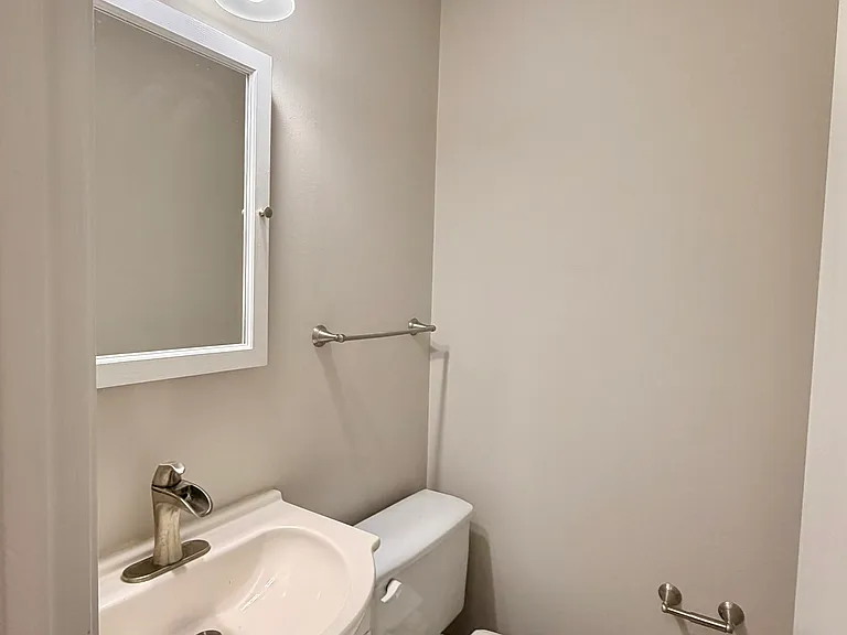 31 Colony Park Dr — Photo 18