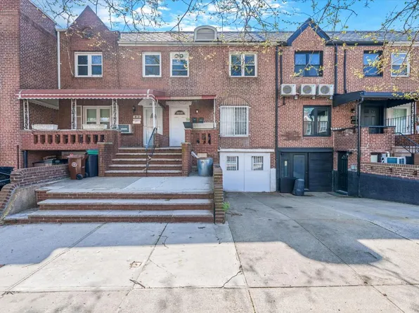 20-25 26th Street, Astoria, NY 11105