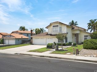 1595 W Via Bello Dr, Rialto, CA 92377