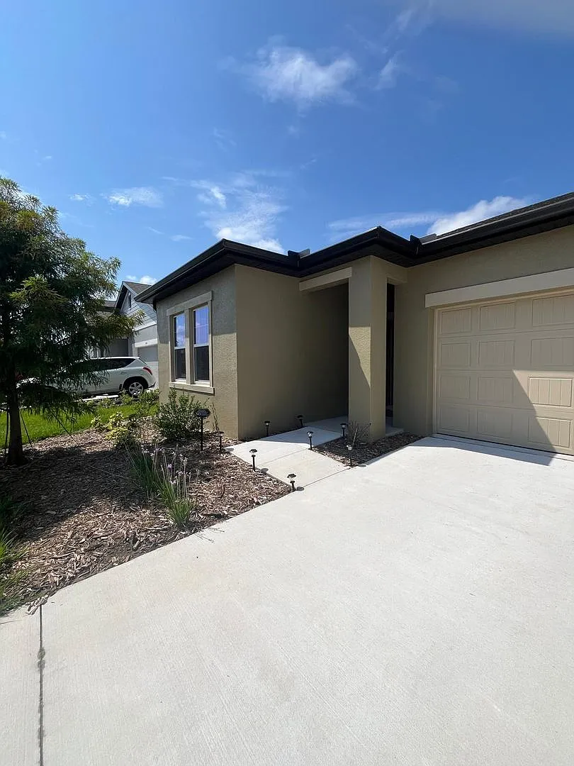 Brand-New 2025 Home for Rent in Belair Place Sanford, FL — Photo 3