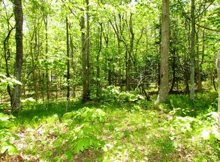 86 Laurel Dr, Montauk, NY 11954