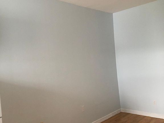 2nd image of 112 Waverly Ave Floor 2