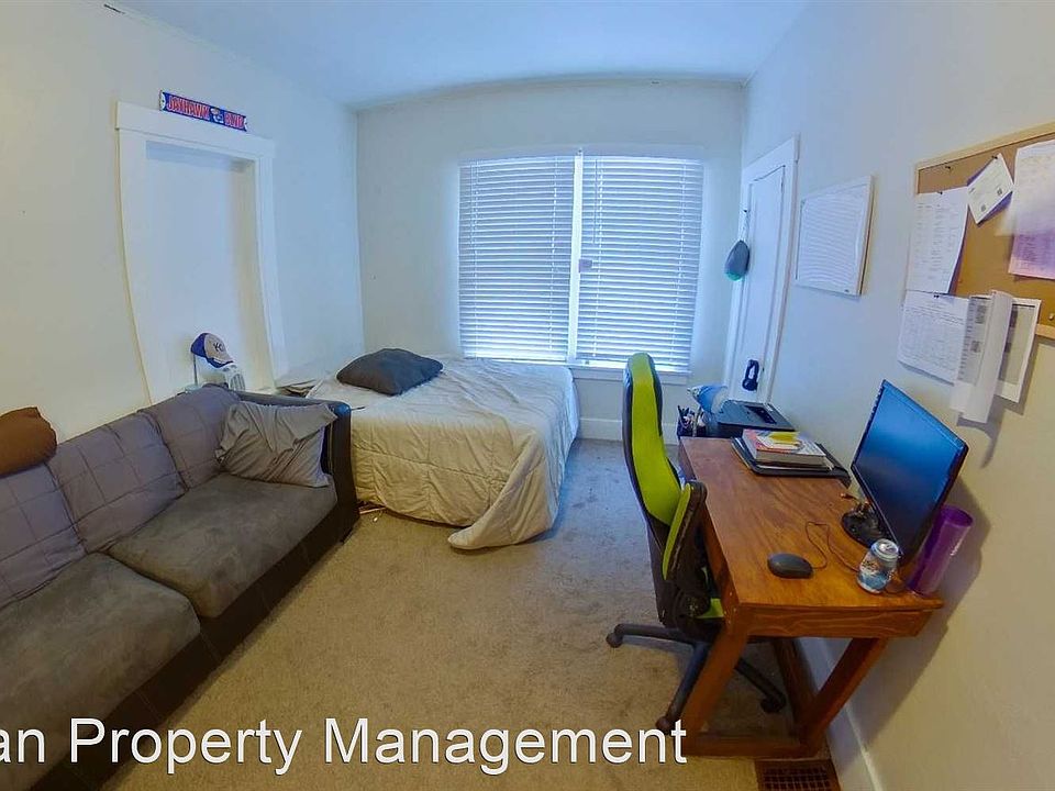 830 Bertrand St, Manhattan, KS 66502 Zillow