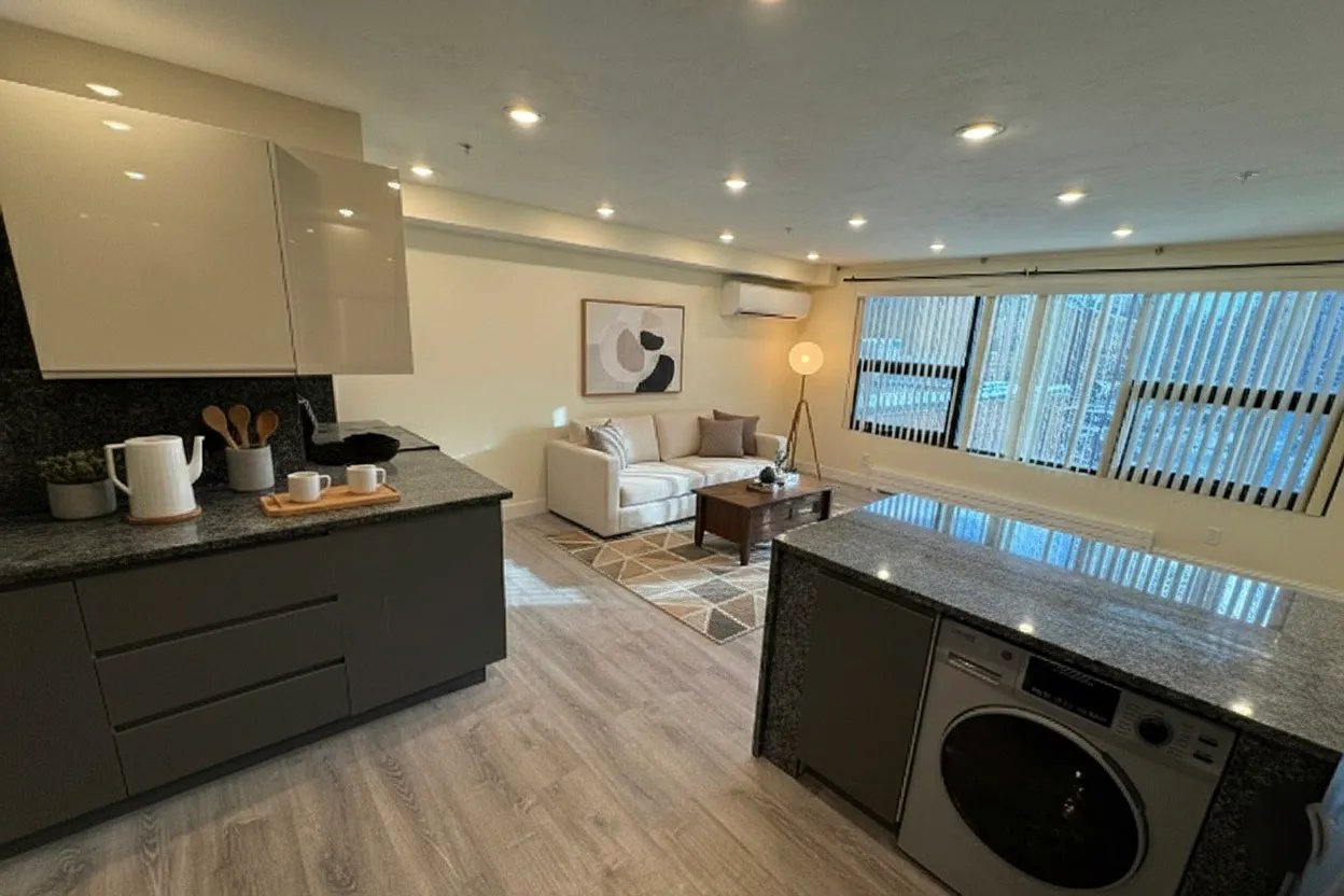 Studio, 460 sqft, $2,800 — Photo 1