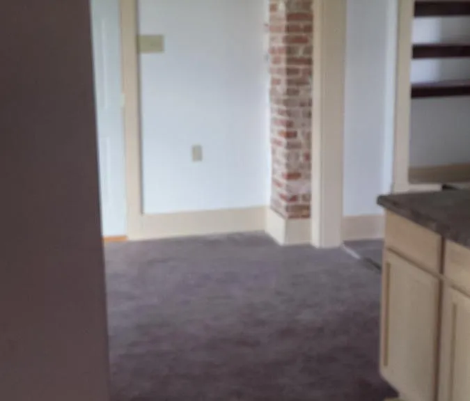 635 N Walnut St — Photo 4