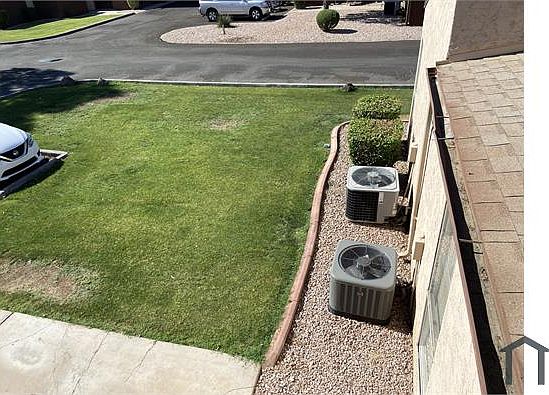 5th image of 2693 E Oakleaf Dr
