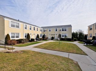7109 252nd St, Bellerose, NY 11426