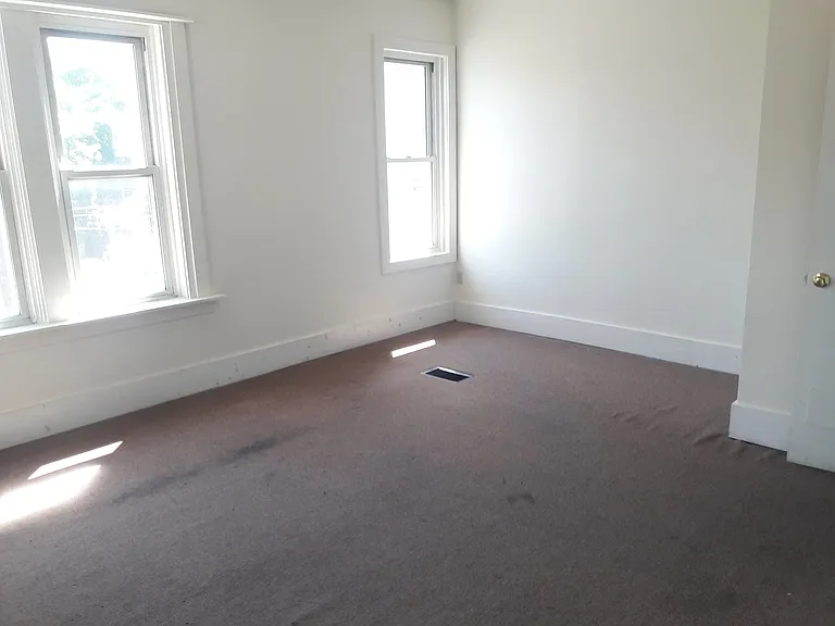 502 Cherokee St — Photo 14