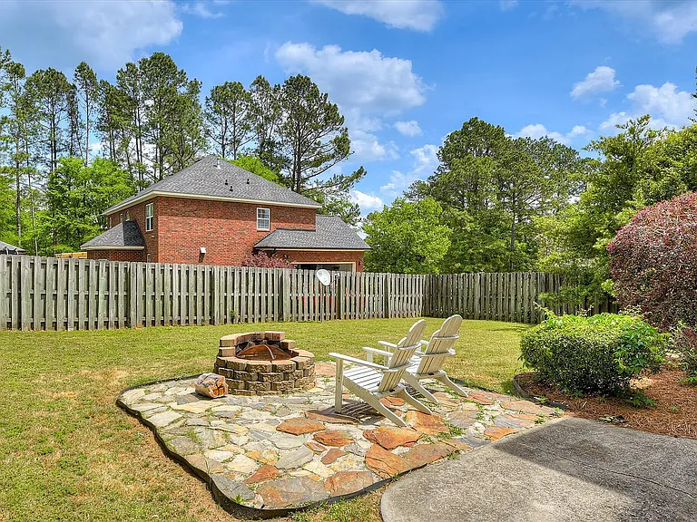 5755 Carriage Hills Dr — Photo 42