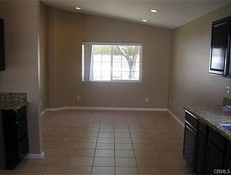 Nice Kitchen and Dinning Room