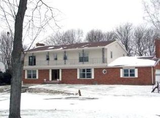 2525 Vinland Rd, Oshkosh, WI 54901