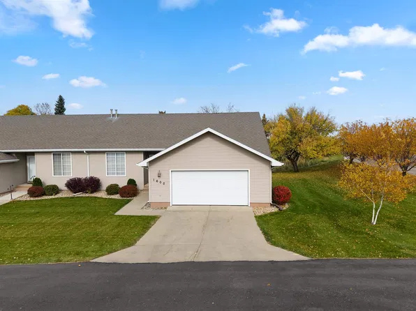 1600 14th Ave SW, Minot, ND 58701