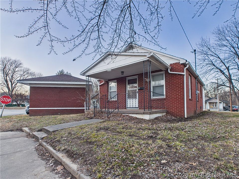 1st image of 317 McRoberts St