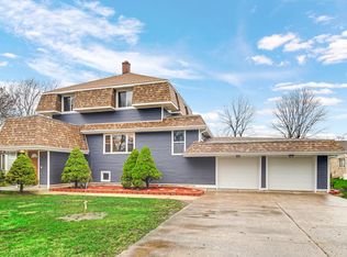 766 Coales Rd, Chicago Heights, IL 60411