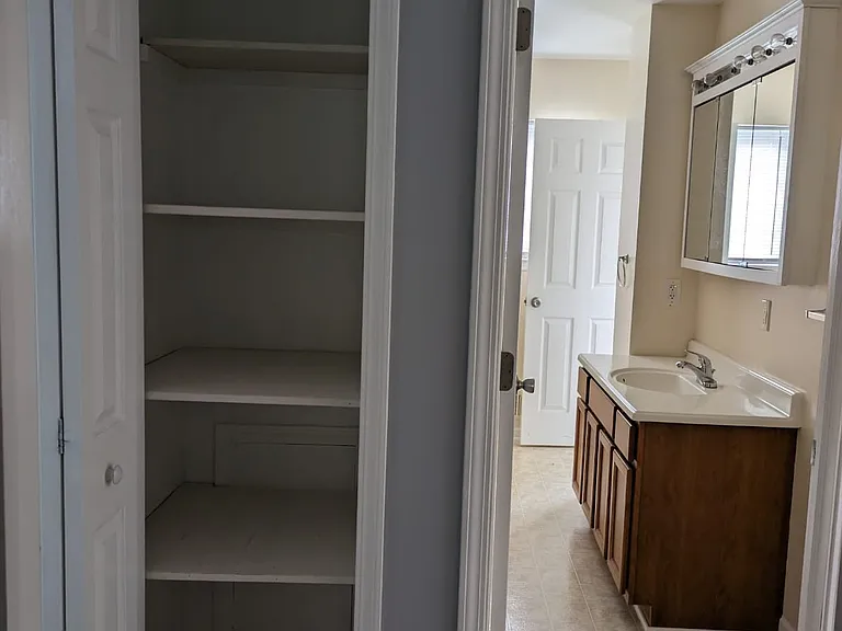 13241 Brainwood Ave — Photo 11