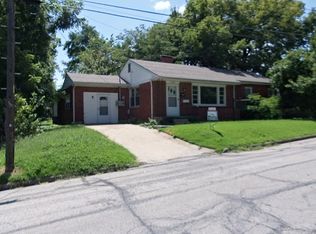 206 Courtland Ave, Warrensburg, MO 64093