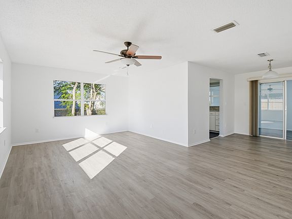 4th image of 189 Deltona Blvd