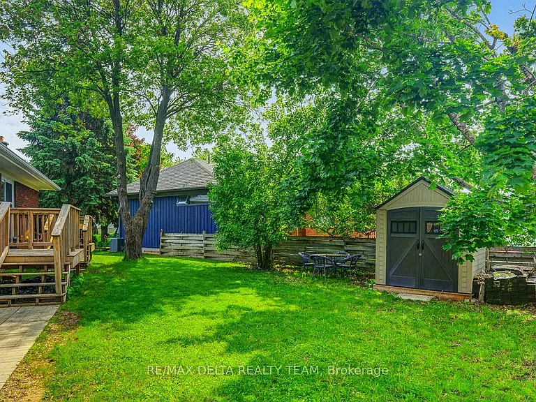 2012 Haig Dr #B — Photo 30