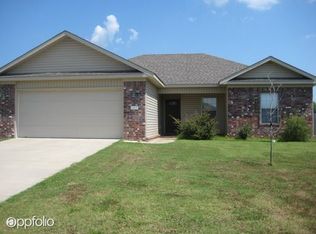 103 Willow Lake Dr, Ward, AR 72176