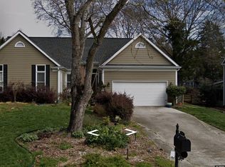 9919 Deer Spring Ln, Charlotte, NC 28210