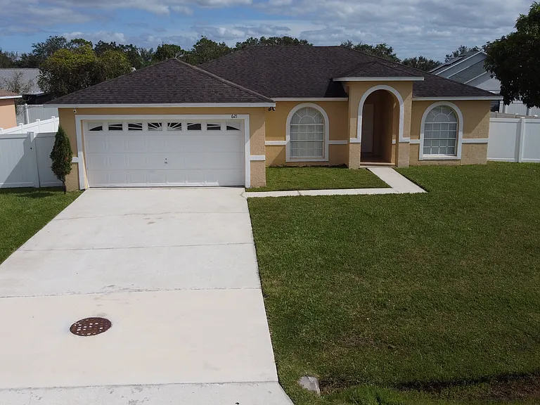 621 Koala Ct — Photo 1