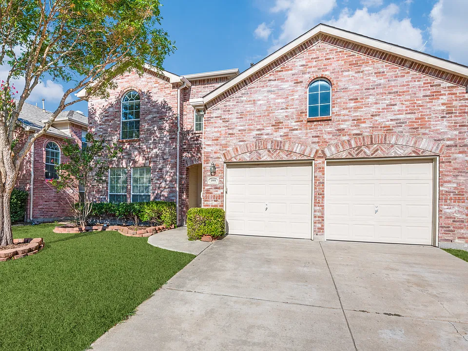 1908 Lanshire Dr