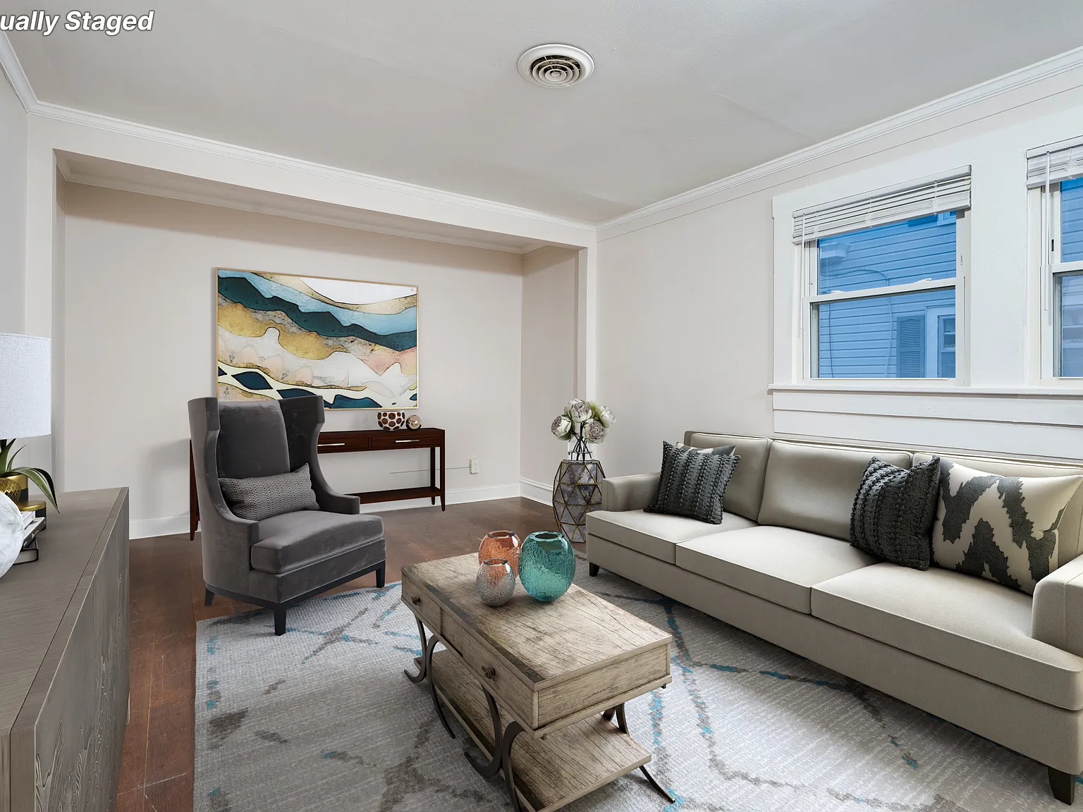 501 East franklin Street - 1 — Photo 4