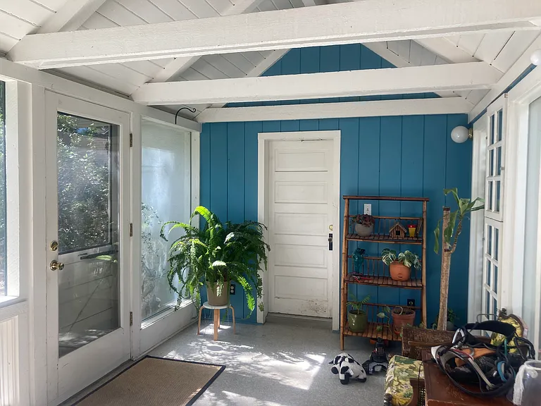 735 Lincoln Pl — Photo 12