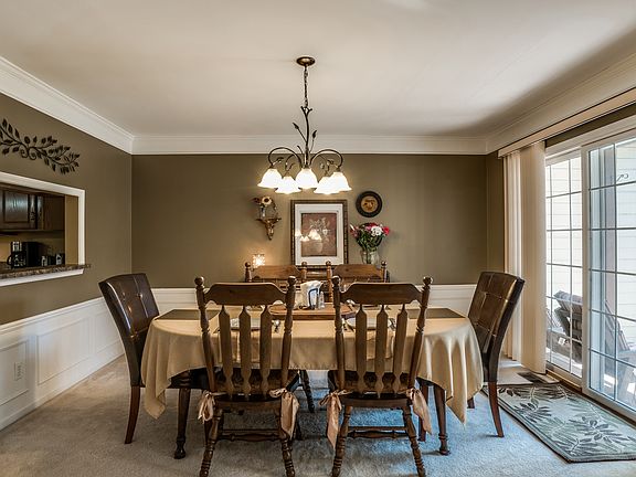 5th image of 39777 Muirfield Ln