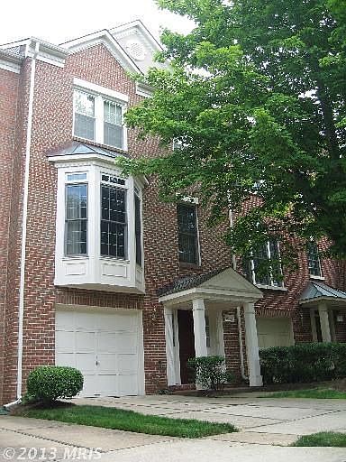 1st image of 4039 Heatherstone Ct