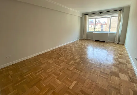 Rented by 165 E 66 Street Residential Owner LLC | media 1