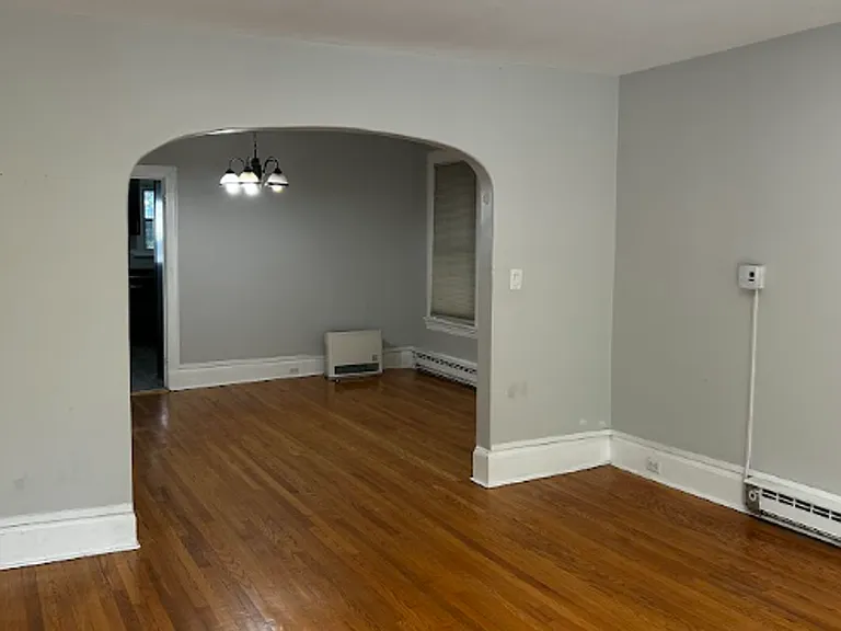 601 Clay Ave — Photo 6