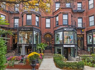 230 Newbury St APT 32, Boston, MA 02116