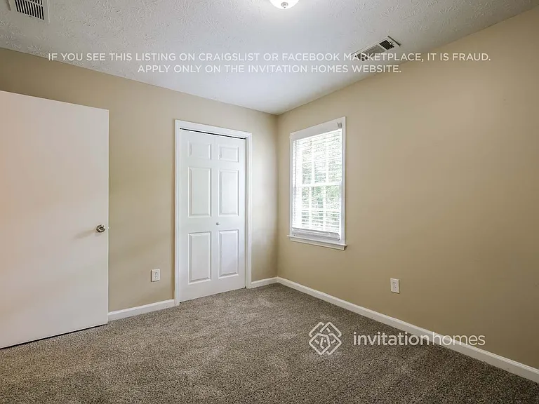 2711 Spring Ridge Cir — Photo 17