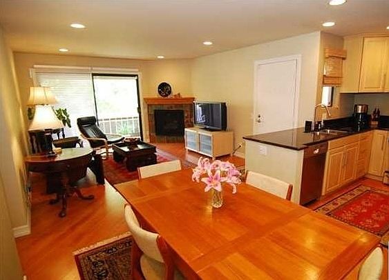 4th image of 6067 Terrace Ln #42