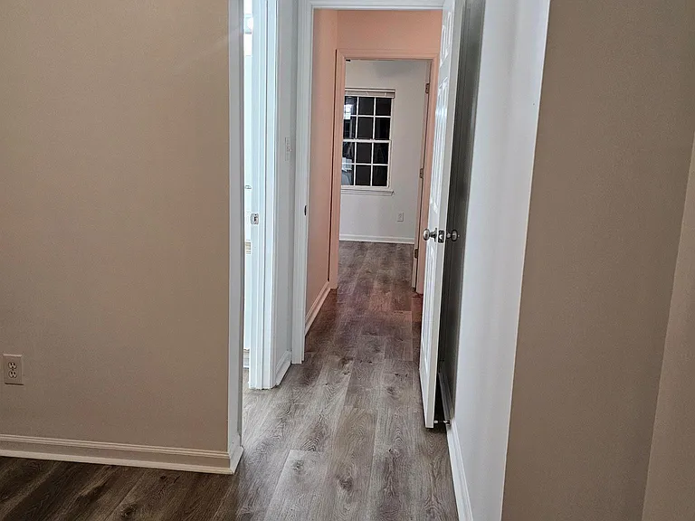211 Mesa Ln — Photo 17