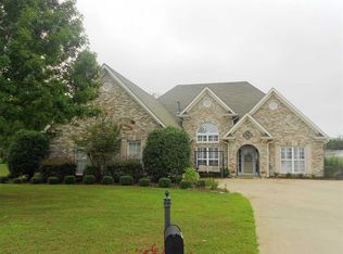 2002 Dorsett Cir, Moody, AL 35004