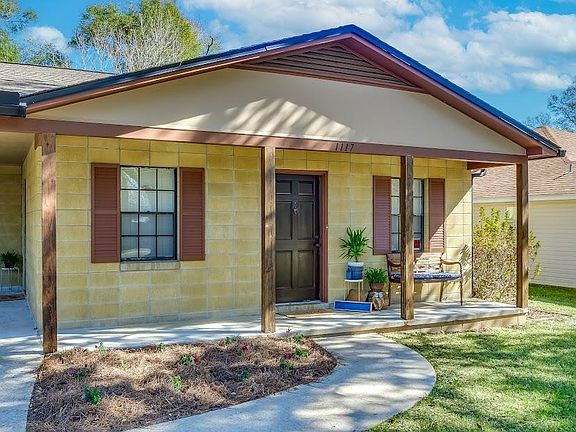 4th image of 1117 Victory Garden Dr