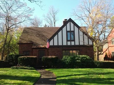 3704 Meadowbrook Blvd, University Heights, OH, 44118