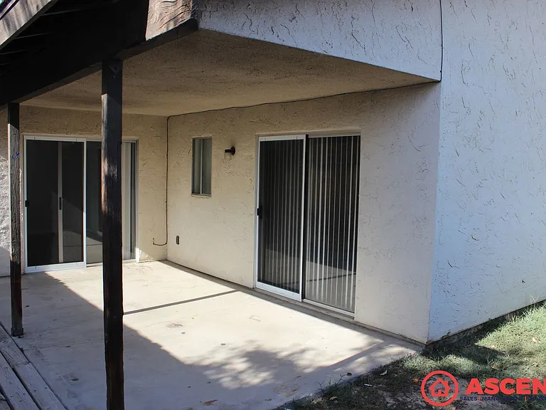 4609 Baybrook Way — Photo 9
