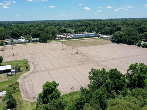 5617 Glen Harwell Rd, Plant City, FL 33566