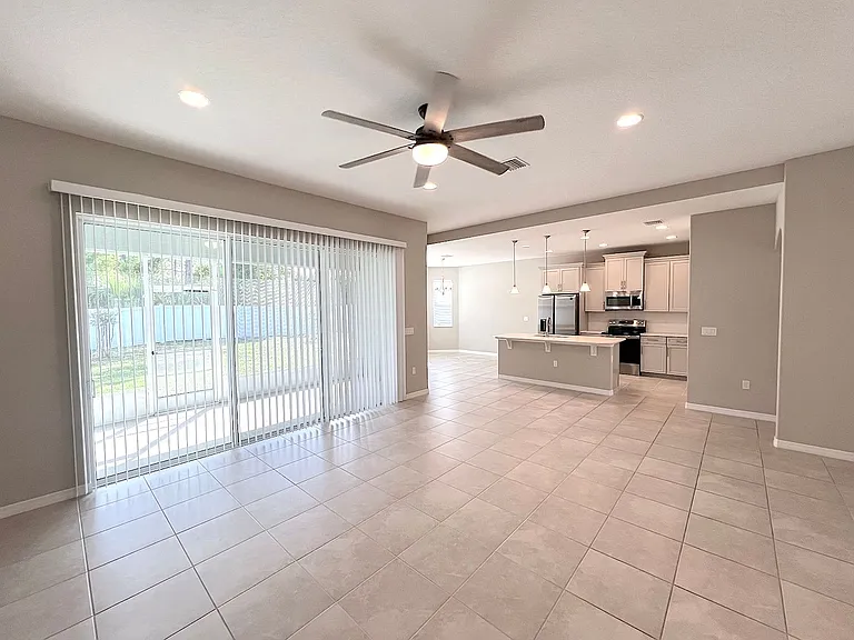 37 Pine Croft Ln — Photo 11