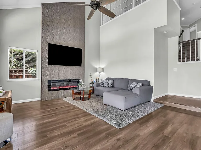 2435 Pinehurst Ct — Photo 19