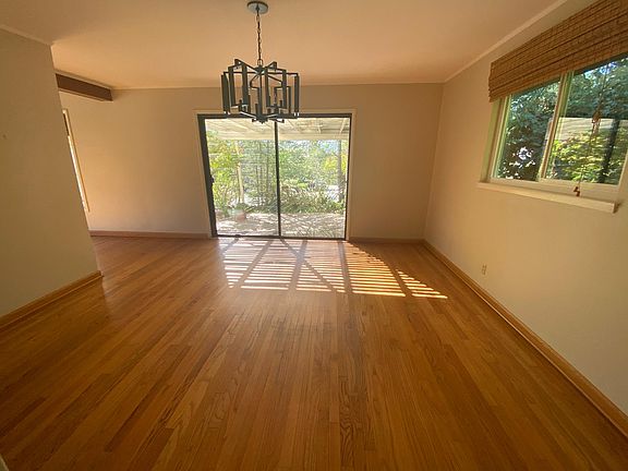 5th image of 15851 San Benito Way