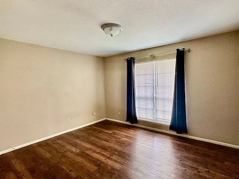 5122 Moultrie Dr — Photo 28