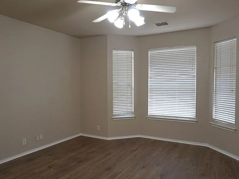 26610 Sparrow Rdg — Photo 15